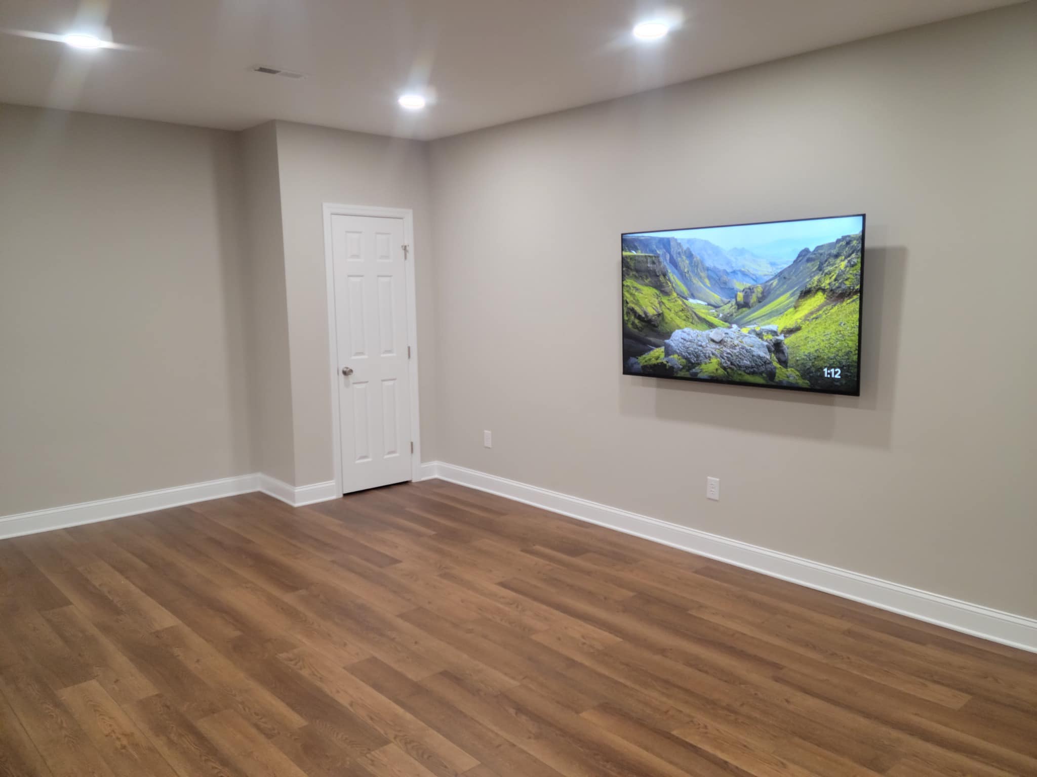 Finished basement photo-1